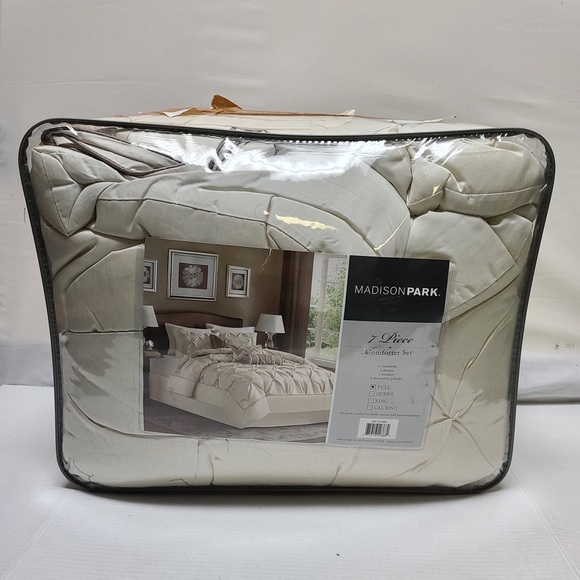 Madison Park Piedmont 7-Piece Comforter Set- Ivory